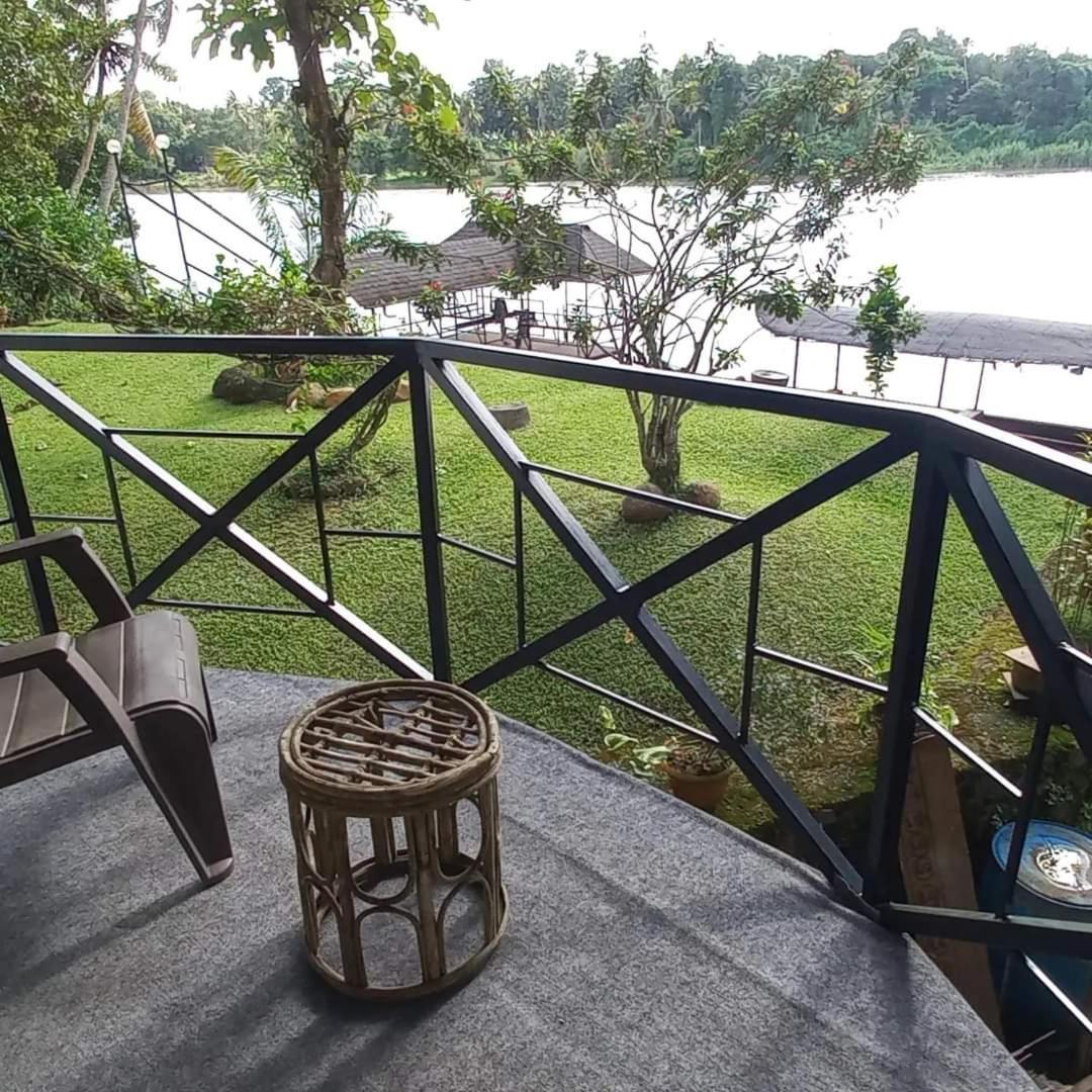 Pearl Spot Bed & Breakfast Nedumbassery Luaran gambar