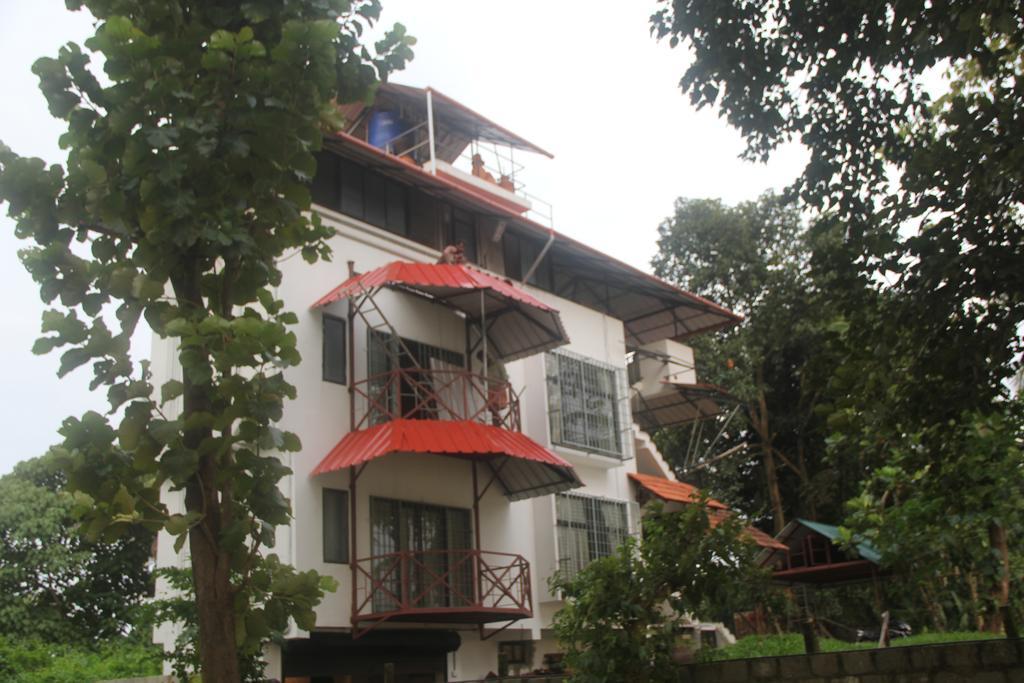 Pearl Spot Bed & Breakfast Nedumbassery Luaran gambar