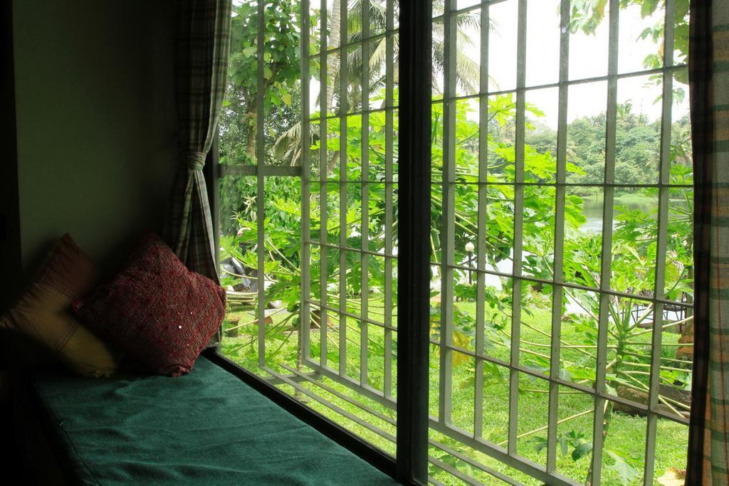 Pearl Spot Bed & Breakfast Nedumbassery Luaran gambar